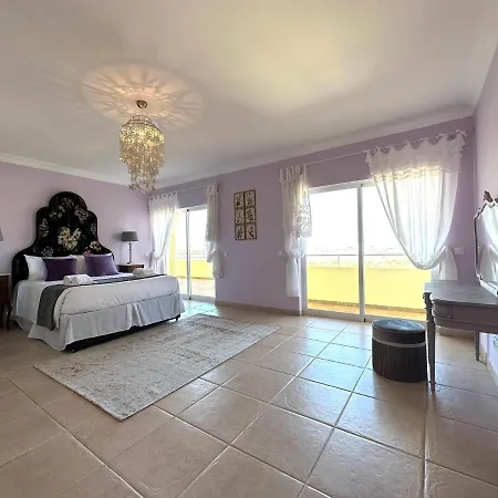 Colina Rio فيلة *